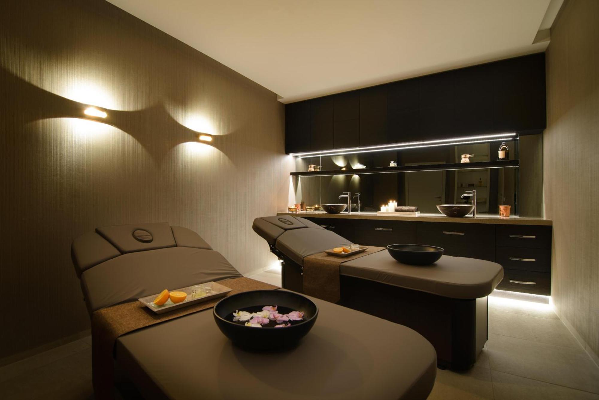 Doubletree By Hilton Wroclaw — Foto’s 1